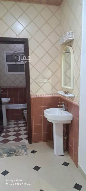 عمارة للإيجار في شارع طيبة, حي ظهرة لبن, مدينة الرياض, منطقة الرياض صورة 3