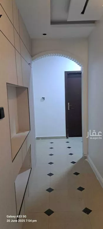 عمارة للإيجار في شارع طيبة, حي ظهرة لبن, مدينة الرياض, منطقة الرياض صورة 5