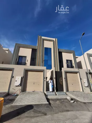 دور للبيع في شارع مصطفى عبدالرزاق, حي عكاظ, مدينة الرياض, منطقة الرياض صورة 2