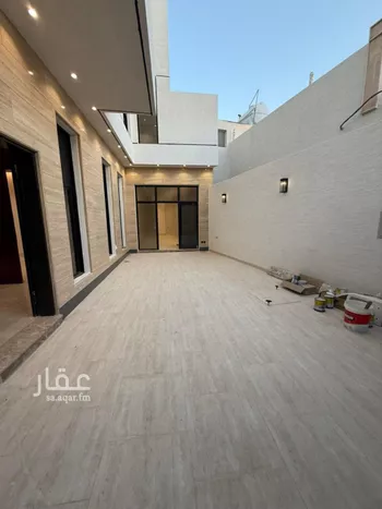 فيلا للبيع في شارع أحمد مفتي المكي الحنفي, حي المهدية, مدينة الرياض, منطقة الرياض صورة 3