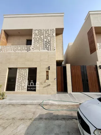 فيلا للبيع في شارع قطب الدين بن السلطان, حي المهدية, مدينة الرياض, منطقة الرياض صورة 2
