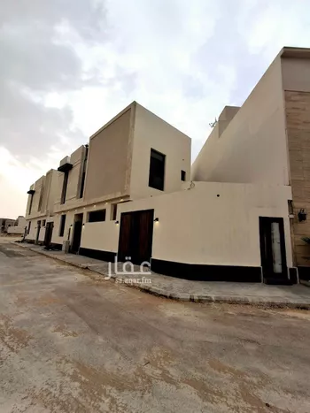 فيلا للبيع في شارع قطب الدين بن السلطان, حي المهدية, مدينة الرياض, منطقة الرياض صورة 2