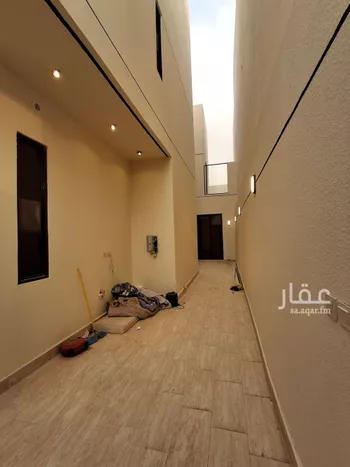 فيلا للبيع في شارع قطب الدين بن السلطان, حي المهدية, مدينة الرياض, منطقة الرياض صورة 5