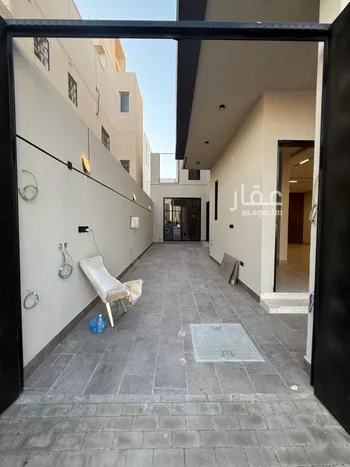 فيلا للبيع في شارع عمر بن عبدالقادر مفتي, حي المهدية, مدينة الرياض, منطقة الرياض صورة 4