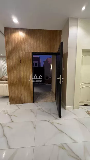فيلا للبيع في شارع الفئ, حي الربيع, مدينة الرياض, منطقة الرياض صورة 3