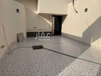 دور للبيع في شارع ابن الطراح, حي بدر, مدينة الرياض, منطقة الرياض صورة 2