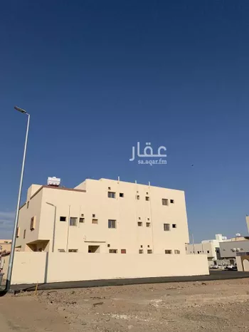 فيلا للبيع في شارع عفيف ابن معديكرب ، حي العزيزية ، المدينة المنورة ، منطقة المدينة المنورة صورة 3