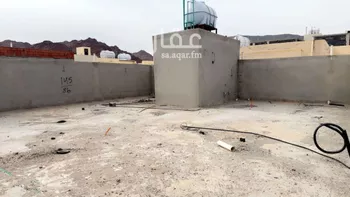 فيلا للبيع في شارع يزيد الضبعي, حي المدينة الصناعية, مدينة المدينه المنوره, منطقة المدينة المنورة صورة 3