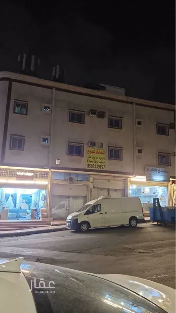 محل للإيجار في شارع البحتري, حي حضن قلوص, مدينة خميس مشيط, منطقة عسير