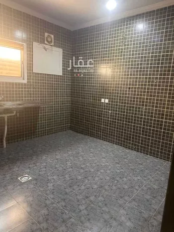 شقة للإيجار في شارع رقم 353, حي ظهرة لبن, مدينة الرياض, منطقة الرياض صورة 5