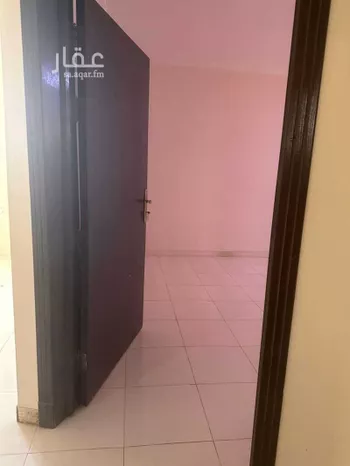 شقة للإيجار في شارع رقم 353, حي ظهرة لبن, مدينة الرياض, منطقة الرياض صورة 2