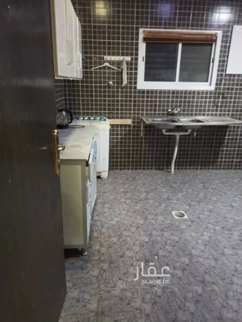 شقة للإيجار في شارع رقم 353 ، حي ظهرة لبن ، الرياض ، منطقة الرياض صورة 2