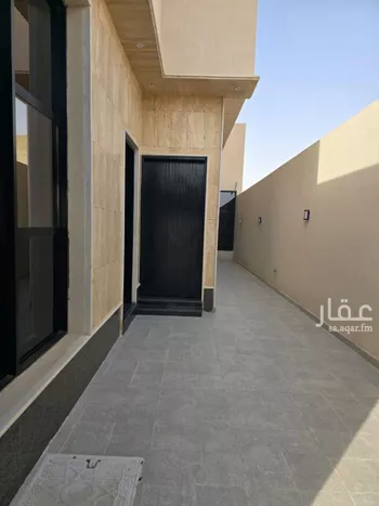 دور للبيع في شارع خريص ، حي الجنادرية ، الرياض ، منطقة الرياض صورة 5
