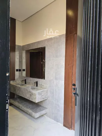 دور للبيع في شارع خريص ، حي الجنادرية ، الرياض ، منطقة الرياض صورة 3