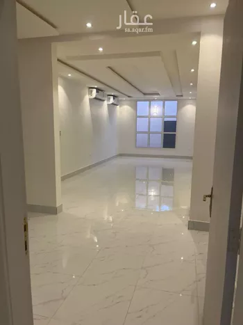 فيلا للإيجار في شارع خالد بن سلمة المخزومي, حي المهدية, مدينة الرياض, منطقة الرياض صورة 2