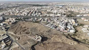 مزرعة للبيع في شارع داخلي, حي المعمورة, مدينة خميس مشيط, منطقة عسير صورة 3