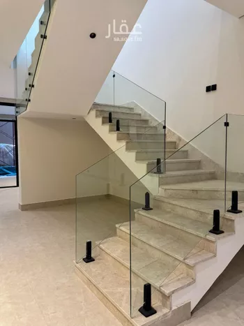 دور للبيع في شارع رقم 452, حي المونسية, مدينة الرياض, منطقة الرياض صورة 4