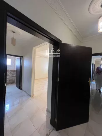 شقة للإيجار في شارع دبيل ، حي ظهرة لبن ، الرياض ، منطقة الرياض صورة 3