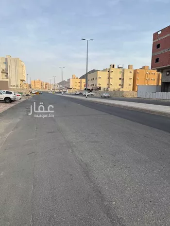 عمارة للبيع في شارع 4964829, حي النوارية, مدينة مكه المكرمه, منطقة مكة المكرمة صورة 2