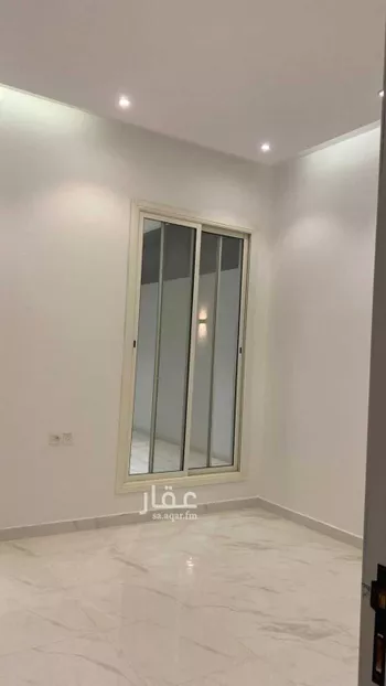 فيلا للبيع في شارع أبي محمد بن القاسم, حي الرمال, مدينة الرياض, منطقة الرياض صورة 4
