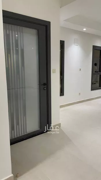فيلا للإيجار في شارع الامير فيصل بن بندر بن عبدالعزيز الفرعي ، حي مطار الملك خالد الدولي ، الرياض ، منطقة الرياض صورة 4