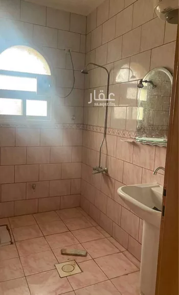شقة للإيجار في شارع ابي طاهر الذهبي ، محايل عسير ، محايل صورة 4