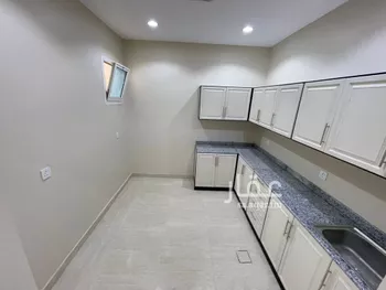 شقة للإيجار في شارع ابن صنعين, حي العليا, مدينة الرياض, منطقة الرياض