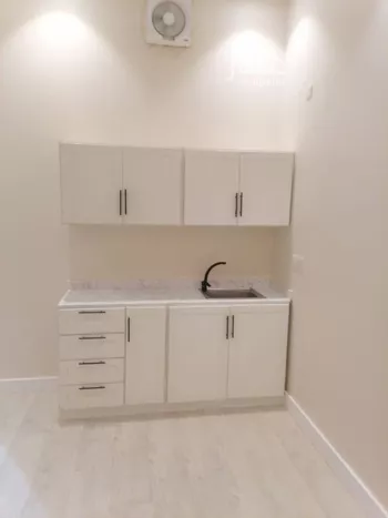 شقة للإيجار في شارع صباح الاحمد, حي السليمانية, مدينة الرياض, منطقة الرياض صورة 3