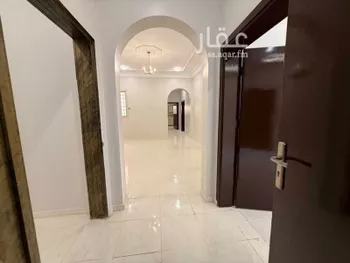 شقة للإيجار في شارع صفية بنت اخطب ، حي الخزامى ، بيشة ، بيشة صورة 3