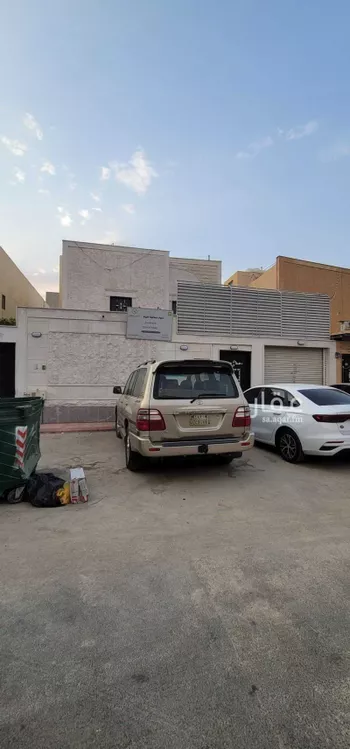 فيلا للبيع في شارع الإنتصار, حي الدار البيضاء, مدينة الرياض, منطقة الرياض صورة 2