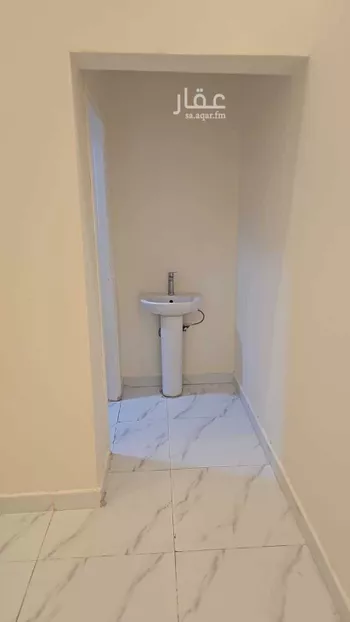 شقة للإيجار في شارع ابي سفيان بن حرب, حي مغرزات, مدينة الرياض, منطقة الرياض صورة 4