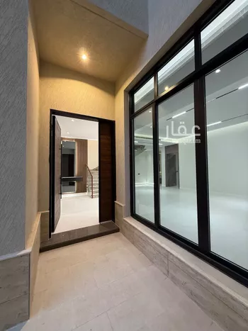 فيلا للبيع في شارع قطب الدين بن السلطان, حي المهدية, مدينة الرياض, منطقة الرياض صورة 3