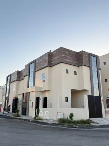 فيلا للبيع في شارع السيل, حي المهدية, مدينة الرياض, منطقة الرياض