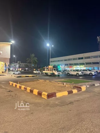 عمارة للإيجار في شارع طريق الملك عبدالعزيز, حي العزيزية, مدينة الدمام, المنطقة الشرقية صورة 3