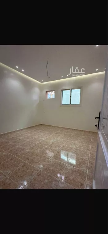 شقة للبيع في شارع الشعراء ، خميس البحر ، محايل صورة 2