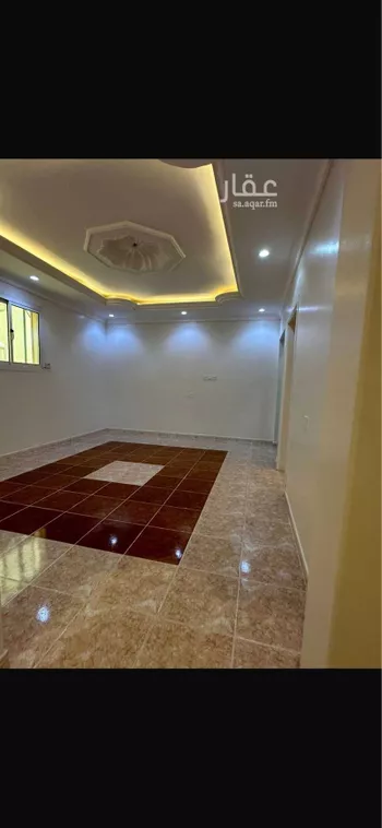 شقة للبيع في شارع الشعراء ، خميس البحر ، محايل