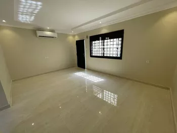 شقة للإيجار في شارع ابن صنعين, حي العليا, مدينة الرياض, منطقة الرياض