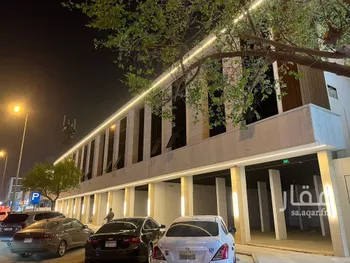 محل للإيجار في شارع الملك عبدالعزيز ابن عبدالرحمن سعود, حي المرسلات, مدينة الرياض, منطقة الرياض