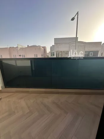 دور للبيع في شارع الدوادمي, حي مغرزات, مدينة الرياض, منطقة الرياض