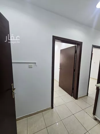 شقة للإيجار في شارع عبدالله بن قيس, حي إشبيلية, مدينة الرياض, منطقة الرياض