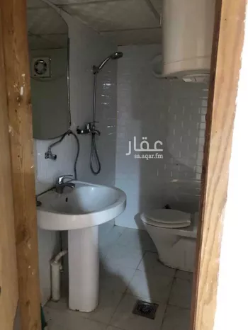 عمارة للإيجار في شارع انس ابن ارقم ابن زيد, حي الفلاح, مدينة ينبع, منطقة المدينة المنورة صورة 2