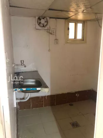 عمارة للإيجار في شارع انس ابن ارقم ابن زيد, حي الفلاح, مدينة ينبع, منطقة المدينة المنورة صورة 3