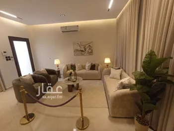 دور للبيع في شارع أحمد بن محمد البغدادي, حي عكاظ, مدينة الرياض, منطقة الرياض صورة 3
