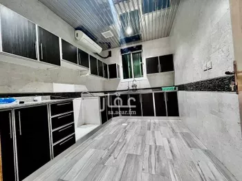 دور للإيجار في شارع رقم 330, حي النرجس, مدينة الرياض, منطقة الرياض صورة 2