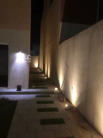 فيلا للإيجار في حي الإسكان الجنوبي ، الدمام ، الدمام صورة 2
