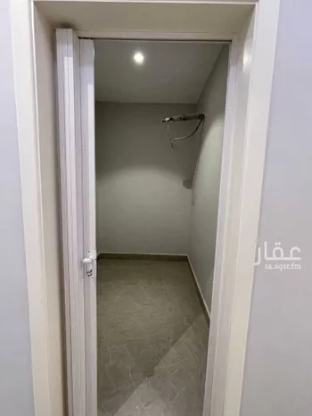 شقة للإيجار في شارع ابن مجاهد, حي الريان, مدينة جدة, منطقة مكة المكرمة صورة 4