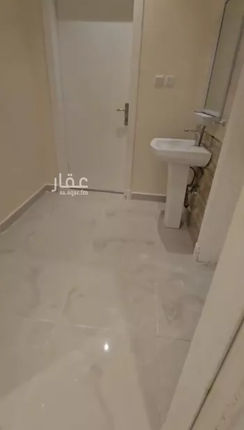 دور للإيجار في شارع رقم 300, حي الملقا, مدينة الرياض, منطقة الرياض صورة 5