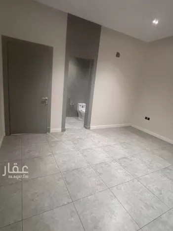 دور للبيع في شارع فهد المارك, حي الرمال, مدينة الرياض, منطقة الرياض صورة 3