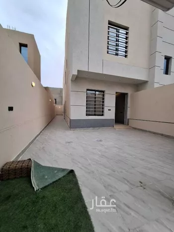 دور للبيع في شارع مالك بن الحارث, حي بدر, مدينة الرياض, منطقة الرياض صورة 2