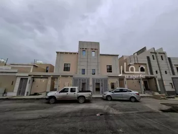 دور للبيع في شارع مالك بن الحارث, حي بدر, مدينة الرياض, منطقة الرياض